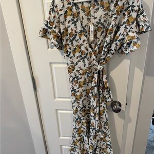 Floral Wrap Dress in White and Yellow
